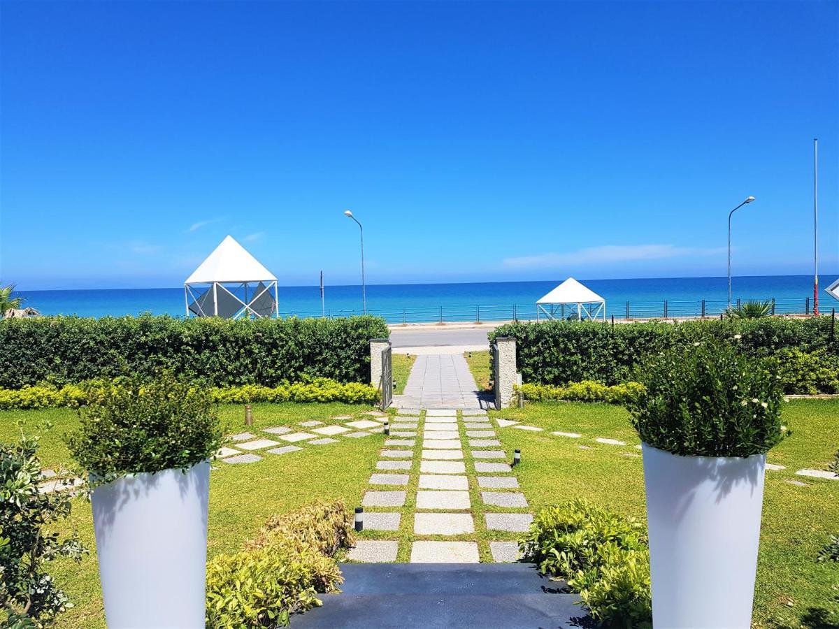 Appartamenti Vacanze Villa Meo Villafranca Tirrena Eksteriør bilde