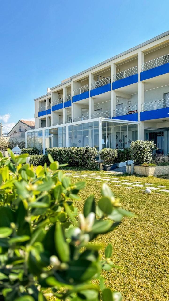 Appartamenti Vacanze Villa Meo Villafranca Tirrena Eksteriør bilde